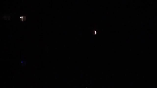 Полное лунное затмение 28.07.18 смотреть онлайн