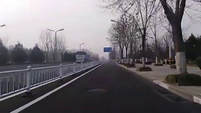 Сколько стоят сигареты в Китае? Еду и рассуждаю о Китае! смотреть онлайн