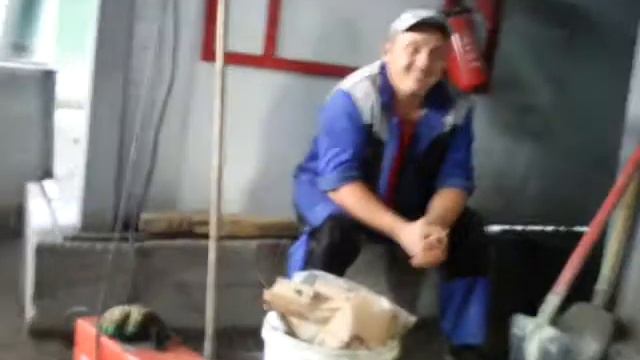 Уснул сидя!а потом типо ребята а что тут все смеют смотреть онлайн