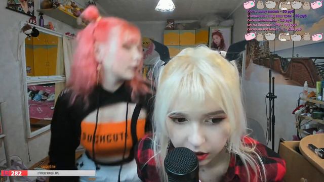 LENivayaAya рычит в микрофон смотреть онлайн