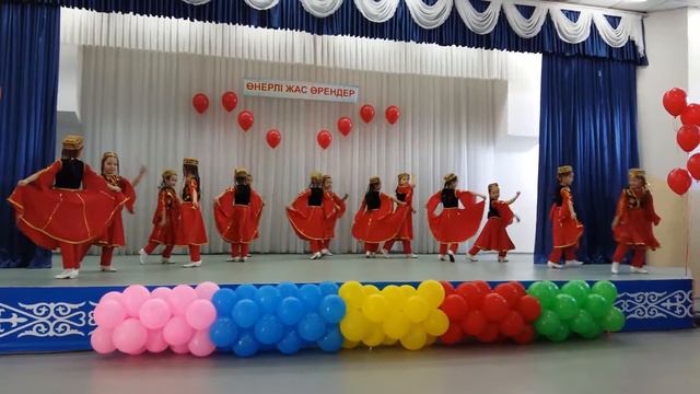 148 гимназия уйгурскии танец смотреть онлайн