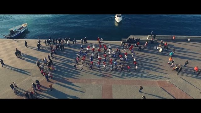 Флешмоб от Школы танца "Стрекоза" смотреть онлайн