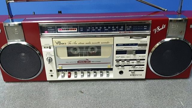 Магнитофон Sanyo MR-V8 mk2 смотреть онлайн