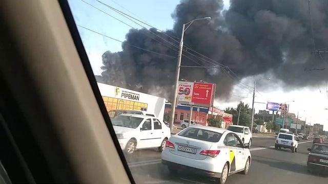 Пожар в Краснодаре,на ул.Дзержинского. смотреть онлайн