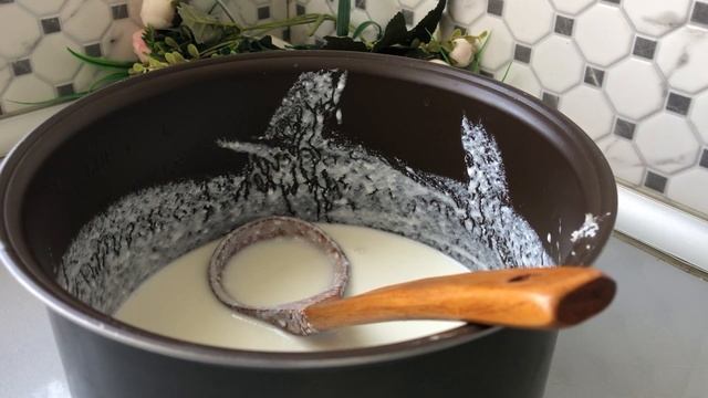 Пайдалы ешкі сүтінен йогурты!Полезный КОЗИЙ ЙОГУРТ! Козий йогурт в мультиварке! смотреть онлайн