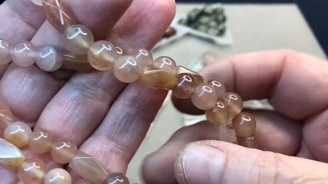 Украшения для Ирины из Люберец. Часть 1. Обзор бусин. смотреть онлайн