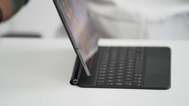 iPad Pro Magic Keyboard UNBOXING and REVIEW! смотреть онлайн