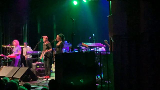 Jerry Harrison And Adrian Belew- The Great Curve