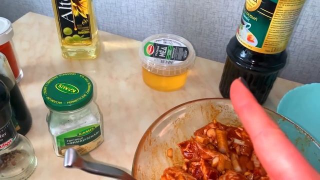 НЕ УЗНАЮ ТАФФИ!Что это на него нашло? ?тумба под телевизор ✅ ВКУСНЫЕ КРЫЛЫШКИ в медовом соусе?VLOG смотреть онлайн