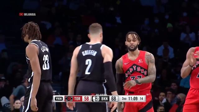Gary Trent tryna beef with Claxton is so funny смотреть онлайн