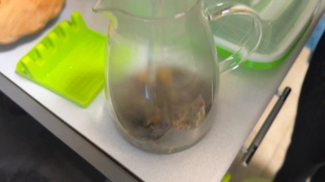 ВОТ ЧТО ПРОИЗОЙДЕТ С ВАШИМ ТЕЛОМ, если кушать чайную ложку меда натощак ? Целебные свойства меда !