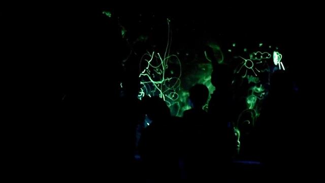 Кружок рисования светом "Shine Show" смотреть онлайн