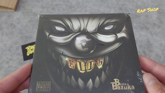 Brick Bazuka - ЕШЬ / Rap Shop смотреть онлайн