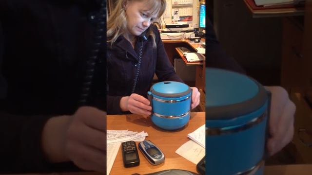 Блондинка Vs термос. Кто кого?