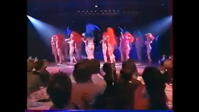 BRAVISSIMO opening - Lido de Paris смотреть онлайн
