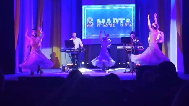 Олег Ус и ансамбль современного бального танца "Ритм" - Буду я любить тебя смотреть онлайн