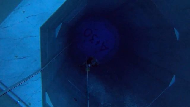 Погружение в самом глубоком бассейне России A-30 смотреть онлайн