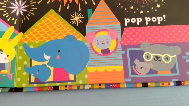Usborne Baby's very first Sparkly Playbook смотреть онлайн