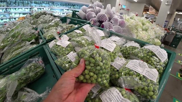 Выбираем Отель на Самуи | Закупка продуктов на Неделю в Макро Eng Sub смотреть онлайн