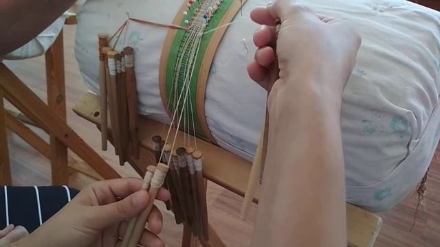 Балахна. Мастер класс по плетению на коклюшках. Часть 2. смотреть онлайн