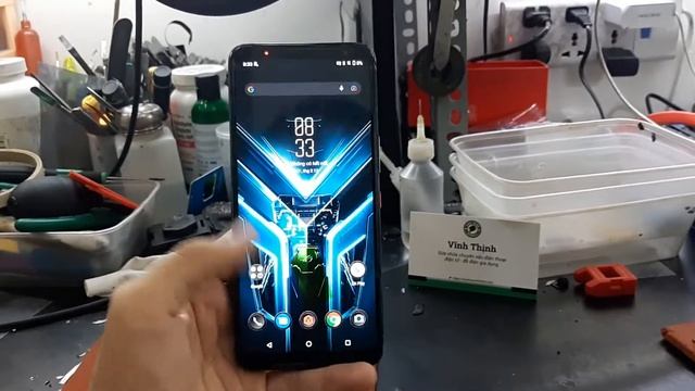 Sửa Asus Rogphone 3 treo logo, mất nguồn...vẫn là đột tử: tiếc vì máy bị sửa sai cách. смотреть онлайн