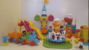 Лего дупло парк аттракционов. Lego Duplo My Town big amusement park 10840.mp4