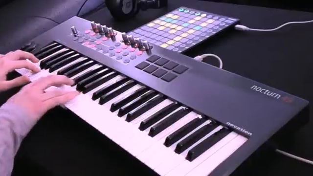 Radlust performing a track with a Novation Nocturn Keyboard and Launchpad controlling Ableton Live смотреть онлайн