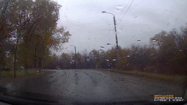 Не пропустил,под знак - вообще мудак