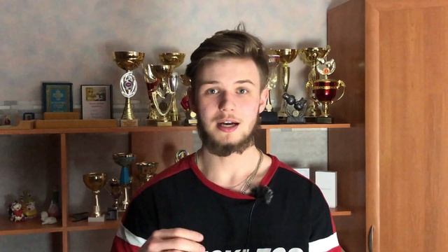 КАК ГОВОРИТЬ КРУТЫМ ГОЛОСОМ? Учусь ДИКТОРСКОМУ голосу за 2 ЧАСА! смотреть онлайн