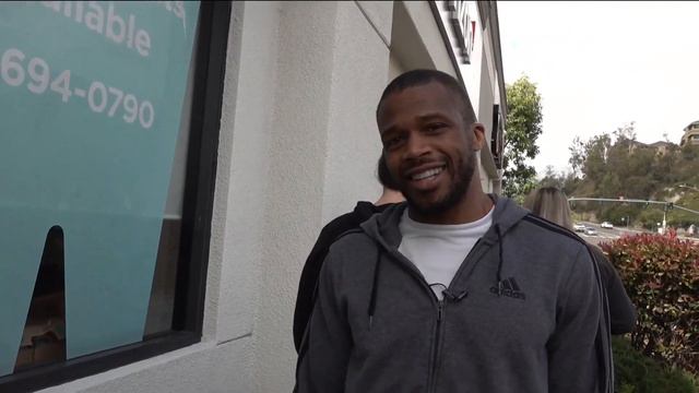 Ready for a donut? Randy’s Donuts is now open in San Diego смотреть онлайн