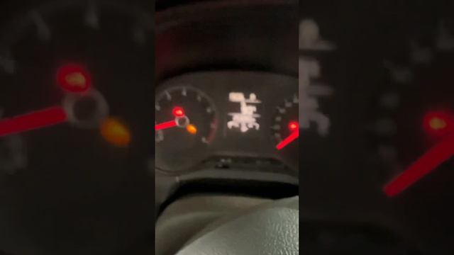 Обнаружен посторонний звук, маслянное отпотевание и ошибки на VOLKSWAGEN POLO Н492ТН27 на 253280 км смотреть онлайн