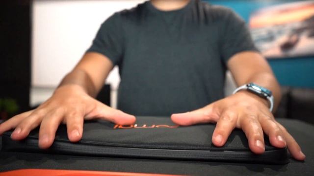 70mai Tera 1000 - 1200w Portable Charging Station & Solar Panel смотреть онлайн