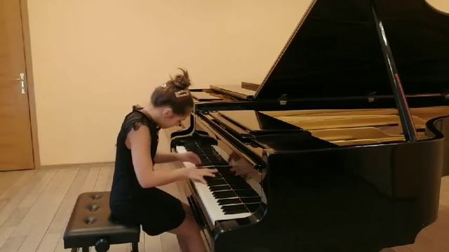 К.Черни Этюд соч.299 №4, И.Парфенов "Куда плывут облака?", С.Прокофьев "Тарантелла". смотреть онлайн
