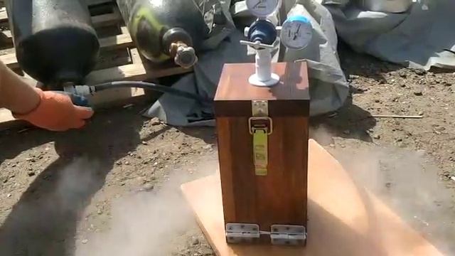 Устройство МИНИ БОКС для изготовления сухого льда! смотреть онлайн