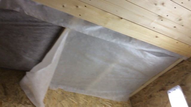 Коморка в гараже.