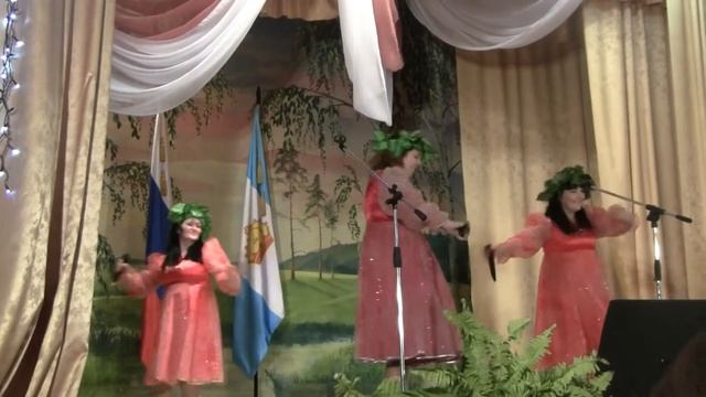 ОСЕННИЙ ЛИСТОПАД смотреть онлайн