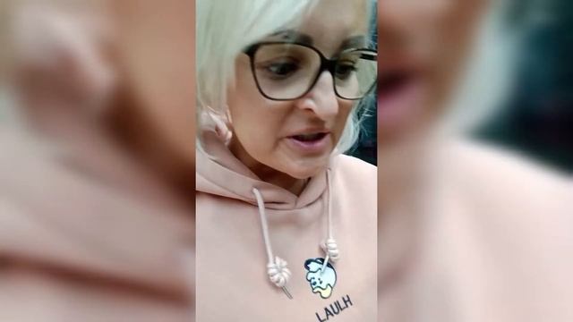 Забавное видео из сторис ? смотреть онлайн