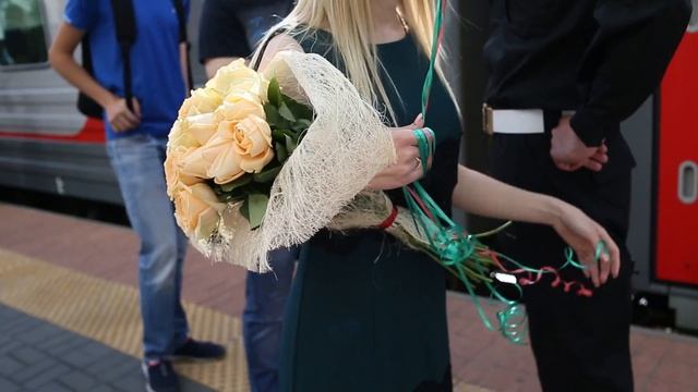 Девушка дождалась парня с армии Предложение руки и сердца смотреть онлайн