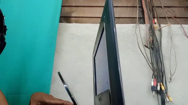 PORTABLE PDVD PLAYER TUTORIAL  VLOG ( BY DJ CARLITO )