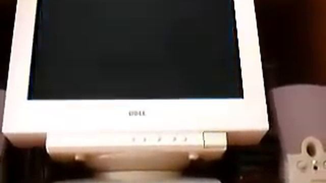 Windows Vista + 10 Year Old Dell смотреть онлайн