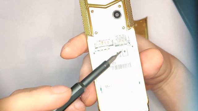 Обзор самой дешёвой копии верту v9 Review of the cheapest copy of Vertu смотреть онлайн