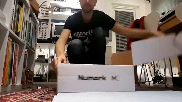 Just some unboxing! Numark M2 DJ Mixer vintage hifi records vinyl turntables boogie 1980s смотреть онлайн