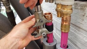 Монтаж фитингов rehau