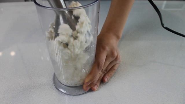 Блендер Philips HR2653/90. Творожная паста смотреть онлайн