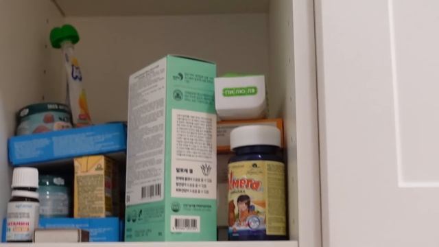 ВЛОГ: ? Необычный сюрприз от сына | Приобщила всю семью | Организую хранение на кухне 22.01.24 смотреть онлайн