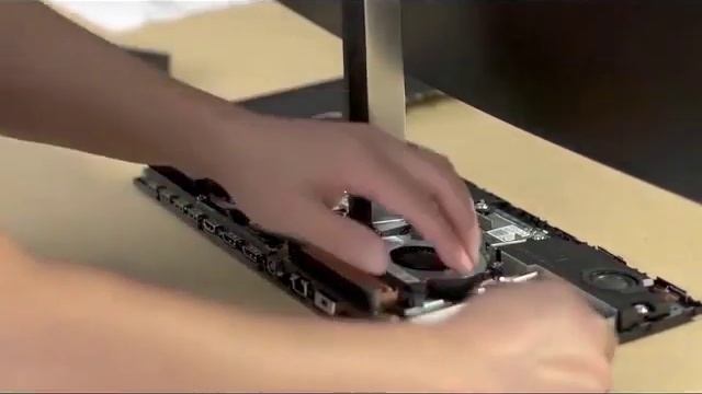 Replace Components | HP EliteOne 1000 AiO | HP Support смотреть онлайн