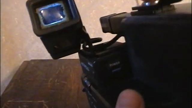 Видеокамера JVC GR-C2 смотреть онлайн