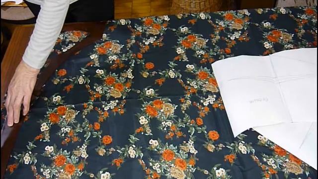 Выкройка-основа (Часть 4.2) Перенос выкройки на ткань смотреть онлайн