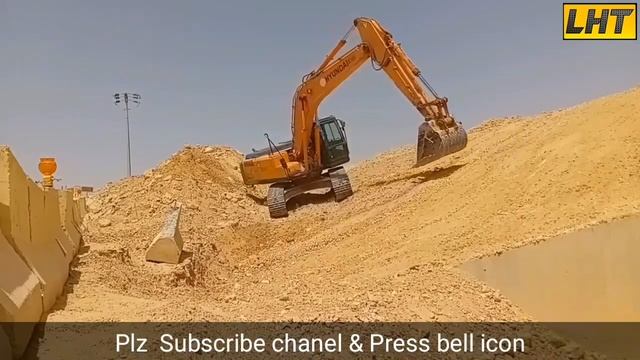 Excavator Trimming Soil Slope | Hyundai 220LC | How To Making Slope | Heavy Equipment Machine