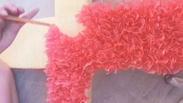 Цифра 4 из гофрированной бумаги смотреть онлайн